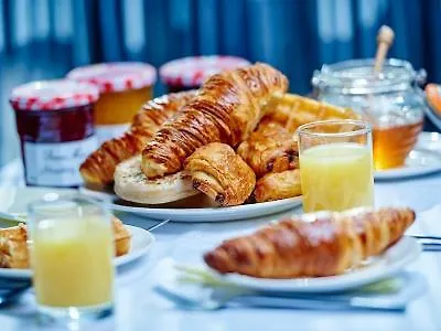 Leonardo Royal Отель