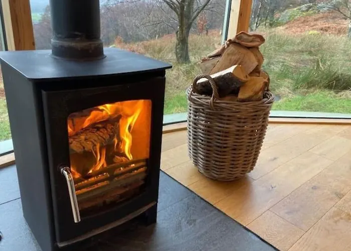 Craigmaddie Muir Roundhouse With Hot Tub Romantic, Luxury, Rural For 2 Near Milngavie *