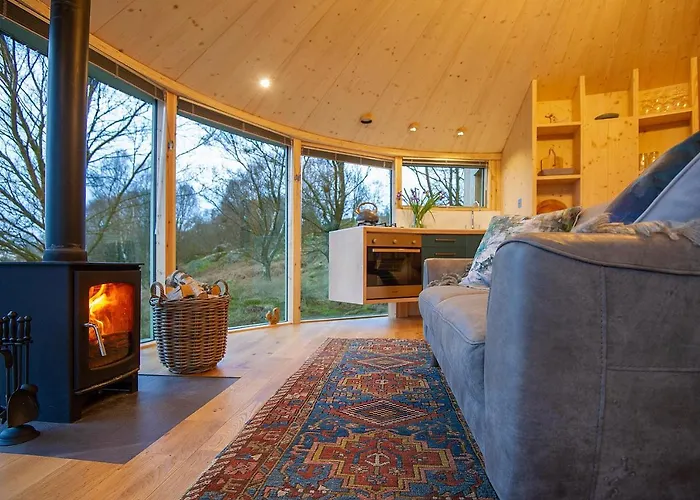 Craigmaddie Muir Roundhouse With Hot Tub Romantic, Luxury, Rural For 2 Near Milngavie Apartment *