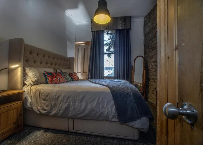 Daire 2 Bed In Great Location 15-20 Minutes Walk To Sec Glasgow