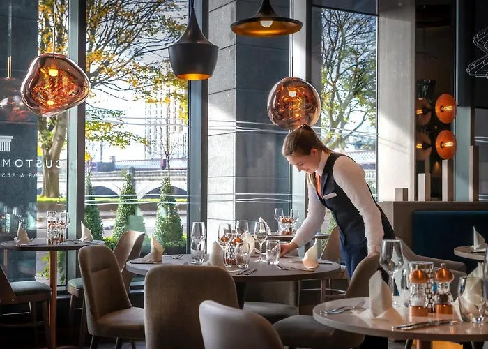 Clayton Hotel Glasgow