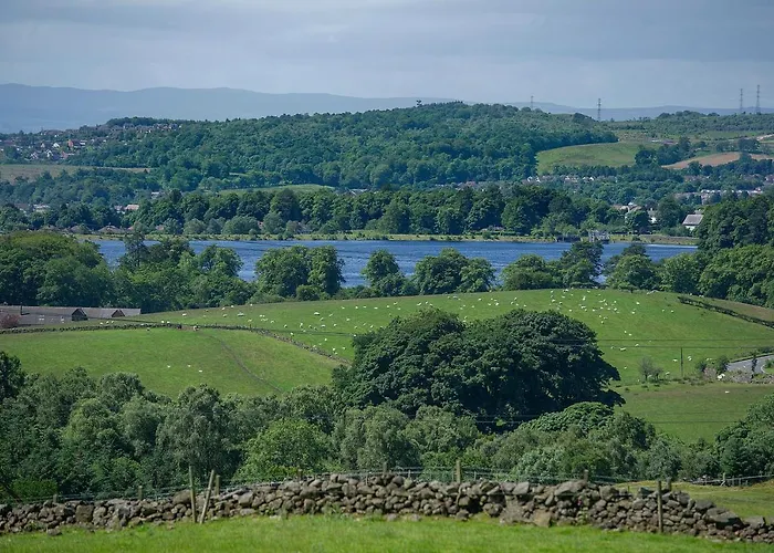 Craigmaddie Muir Roundhouse With Hot Tub Romantic, Luxury, Rural For 2 Near Milngavie