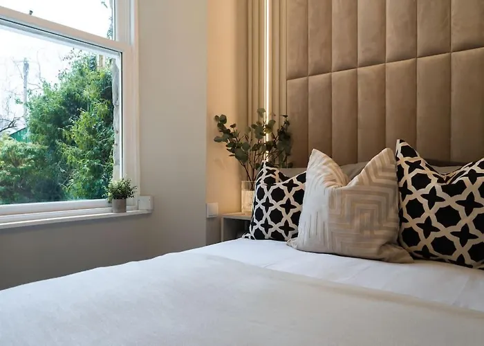 The Wilton - Your Private 5* Escape! * Glasgow