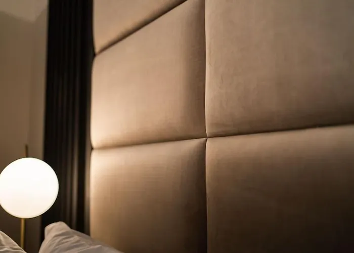 The Wilton - Your Private 5* Escape! Glasgow