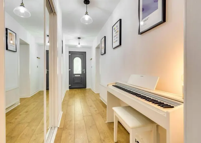 Lovely 2 Bedroom Garden Flat In Trendy West End * 格拉斯哥