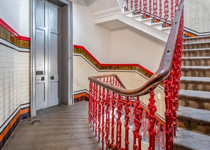 Hotel 69 St Georges Mansions