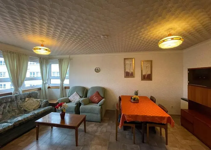 Apartment West End Hidden Gem - Modern 2-bedroom With Residents Patio Glasgow