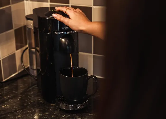 View - A Stunning 2 Bed * Glasgow