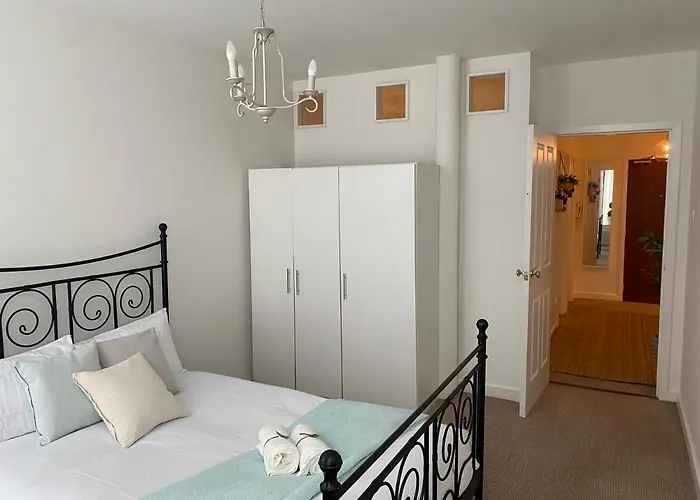 Inviting 1-bed In Merchant City