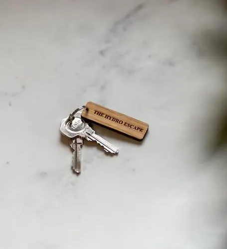 Finnieston 1-bed - Walk To Hydro & Bars - Sleeps 2 *