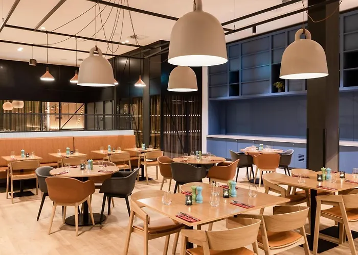 ホテル Courtyard By Marriott Sec