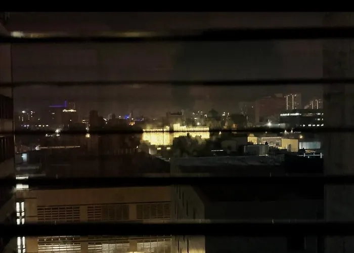 Designer Penthouse With Riverviews - G1 Centre, 3 Bedrooms, 2 Bathrooms, 1 Living / Kitchen. Full Floor, Wrap Around Terrace, Panoramic Views, Off Station / Buchanan Street Apartament