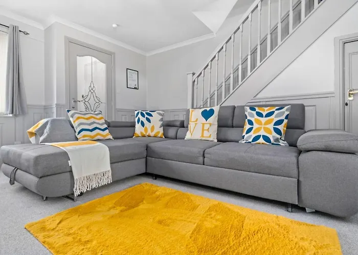 I'm Your Host - Bridgeton House * Glasgow