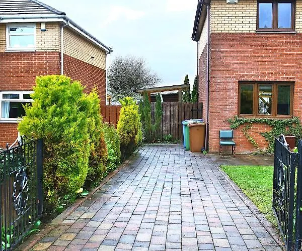 A Cosy House Near The Centre
