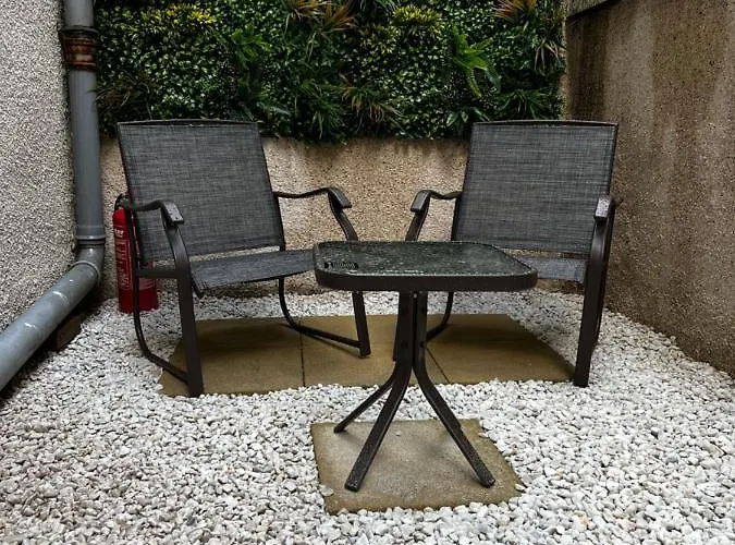 Amani - Centre גלאזגו