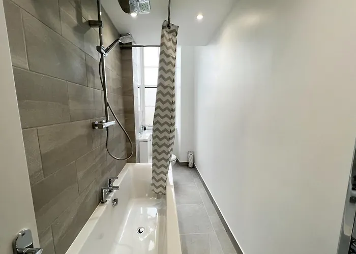 Apartment Premium 2br Flat In The Centre Glasgow