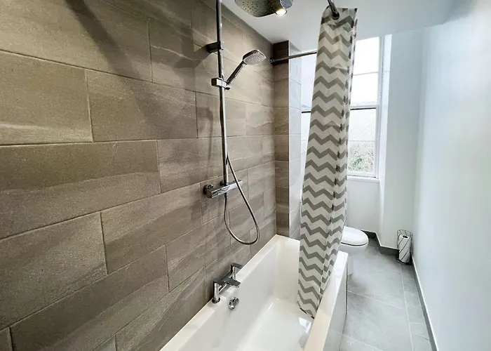 Premium 2br Flat In The Centre Appartamento Glasgow