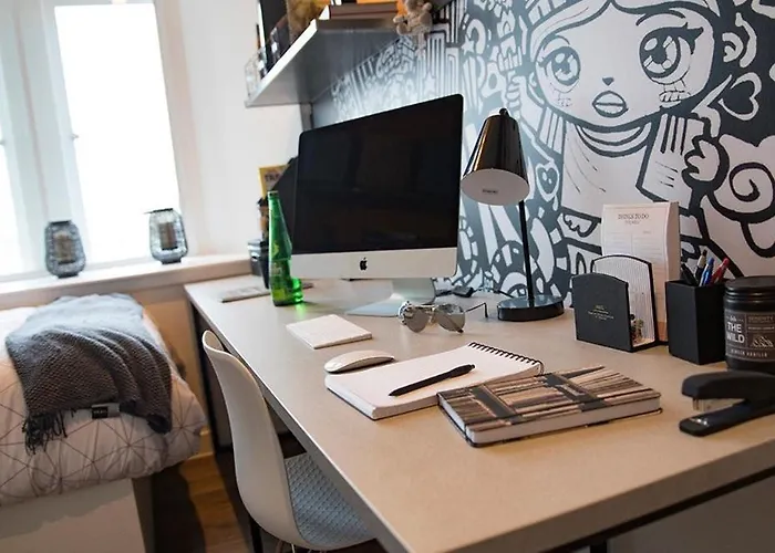 شقة Modern Living At Riverside In The Heart Of *