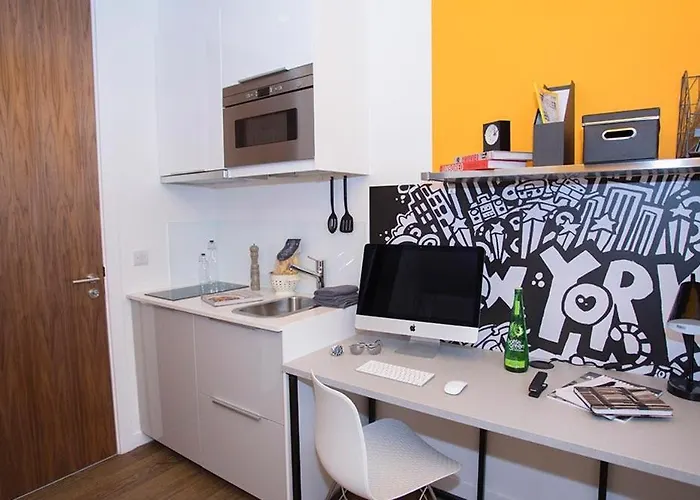 Modern Living At Riverside In The Heart Of * غلاسغو