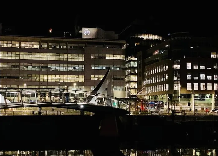 Apartamento Centre Flat With River Views And Parking *