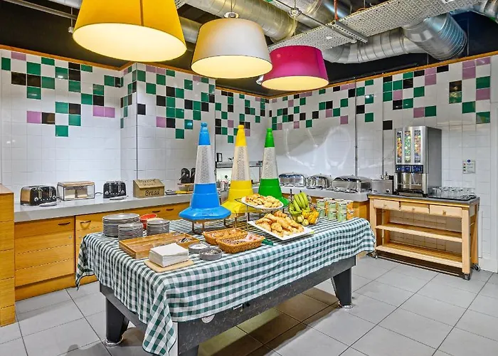 Ibis Styles Centre George Square 3*