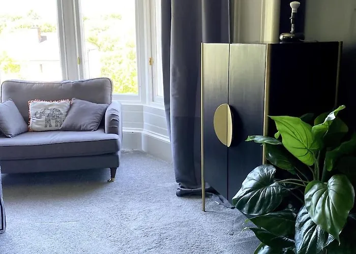 Stunning 3 Bedroom Victorian Near Pollok Country Park Γλασκώβη