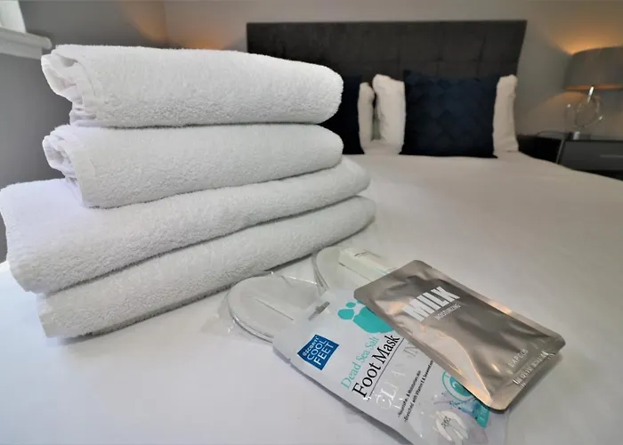 アパート 2 Bedroom At Secc Hydro Free Parking