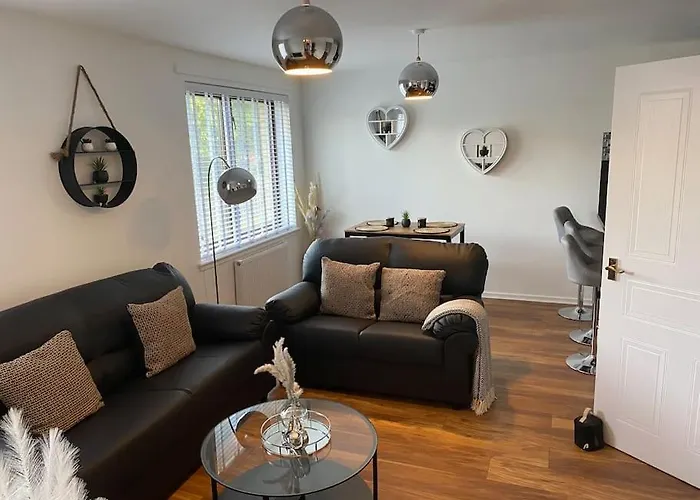 Perfectly Situated Luxury 2 Bedroom Appartamento