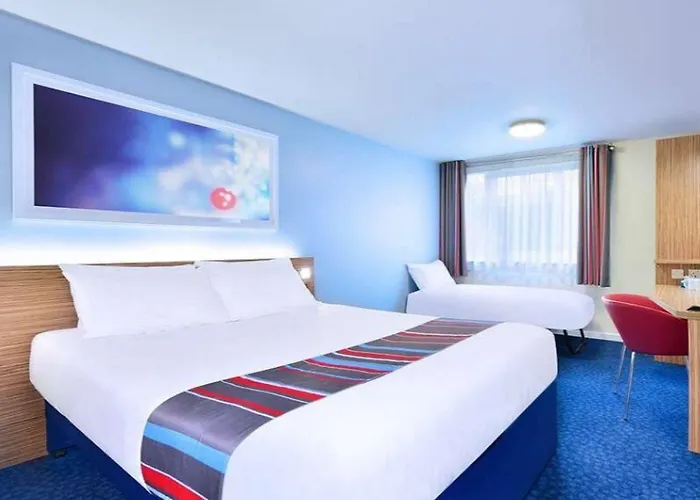 מלון Travelodge Braehead גלאזגו