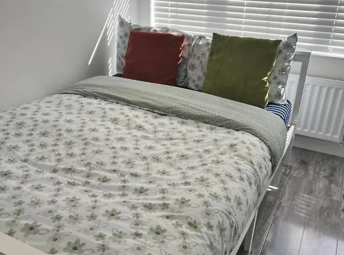 Modern Comfy One Bed - Free Parking