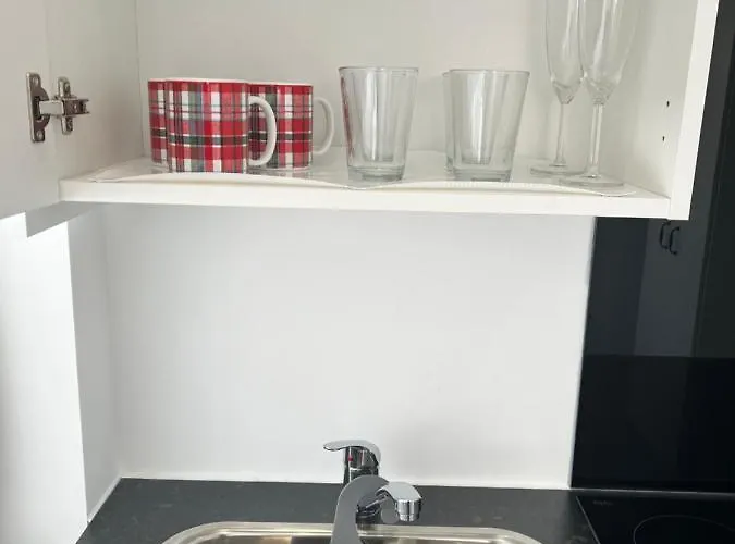 Modern Comfy One Bed - Free Parking Apartman Glasgow