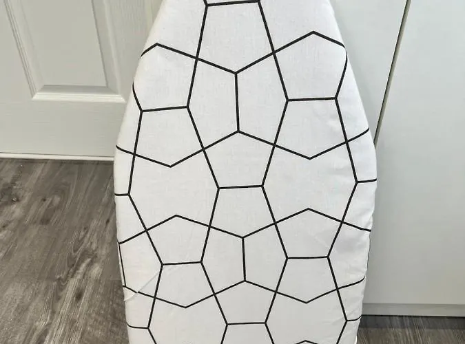 Modern Comfy One Bed - Free Parking Appartamento *