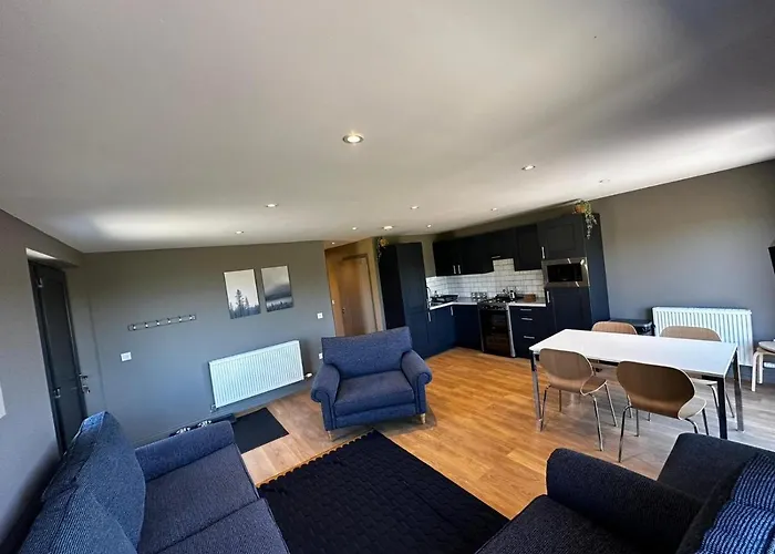 アパート Spacious 3-bedroom On Country Estate Near - Sleeps 6 *