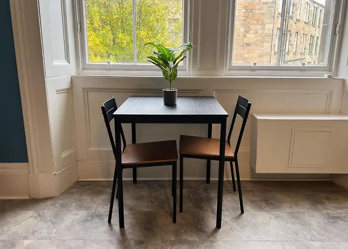 Cozy Of Glasgows West End Апартаменты
