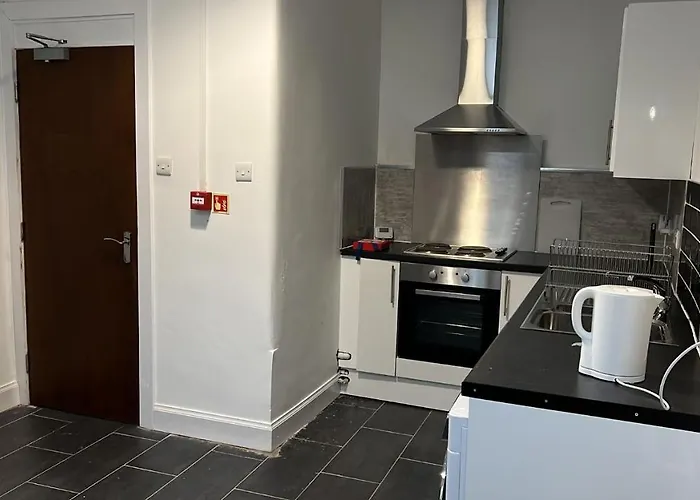 Large 3 Bed Apt Close To City, Ovo Hydro And Ibrox Stadium * グラスゴー