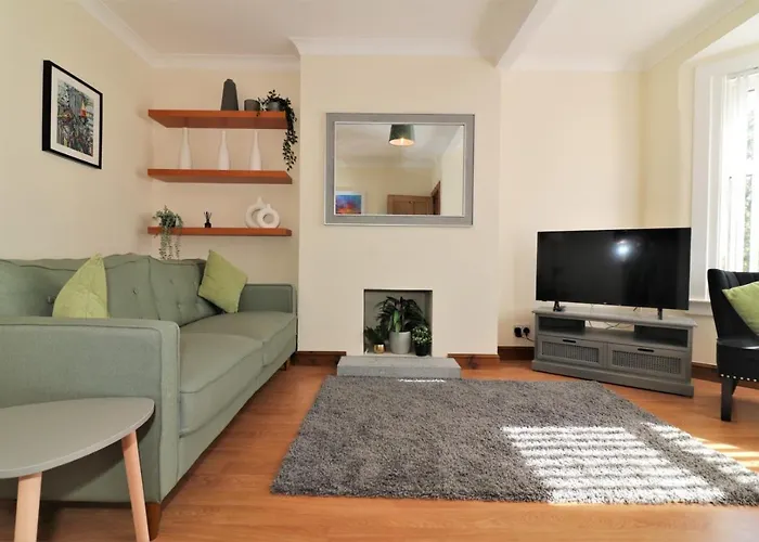 Signature - Lincoln View *