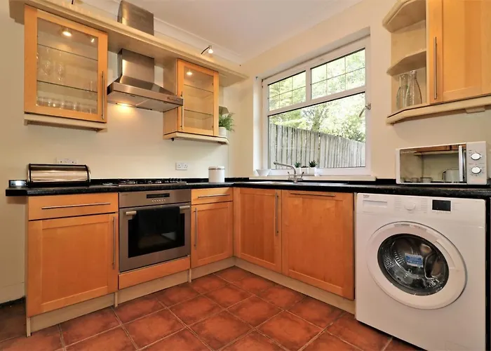 Signature - Lincoln View * Glasgow