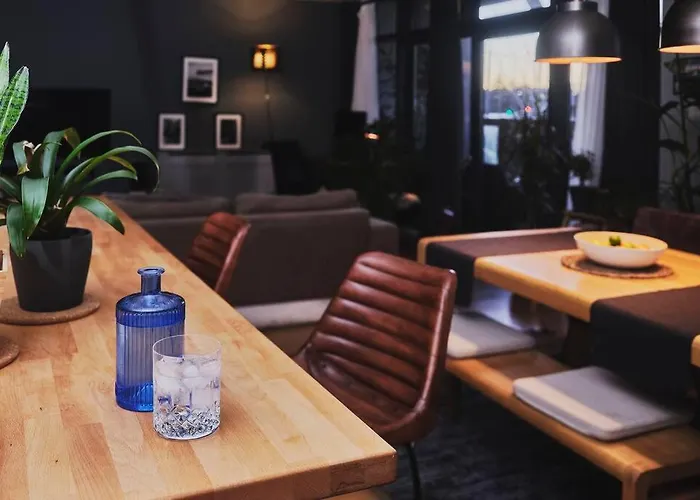 Glasgow, Finnieston Luxury 2 Bed With Parking, E-check In, Hi-fi Appartamento