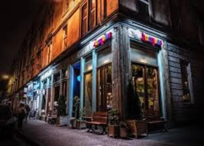 Appartamento Glasgow, Finnieston Luxury 2 Bed With Parking, E-check In, Hi-fi