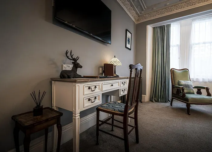 The Alamo Guest house