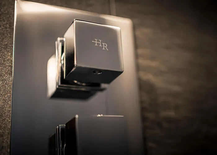 The Alamo 4* Glasgow