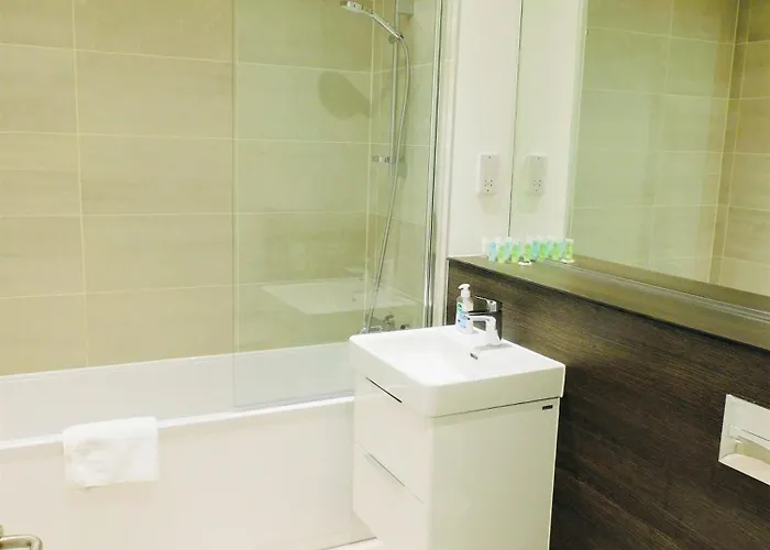 Brand New Gorgeous 2 Bed In Finnieston * Glasgow