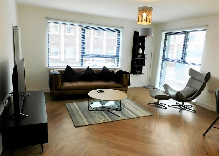 Brand New Gorgeous 2 Bed In Finnieston *