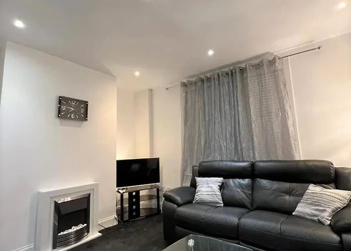 Apartamento Lovely 2 Bed Close To Silverburn Mall