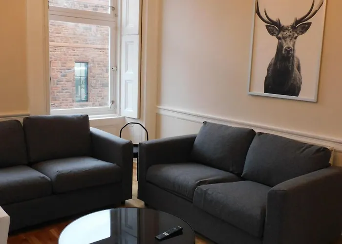 Beautiful 3 Bed In The Centre Apartman