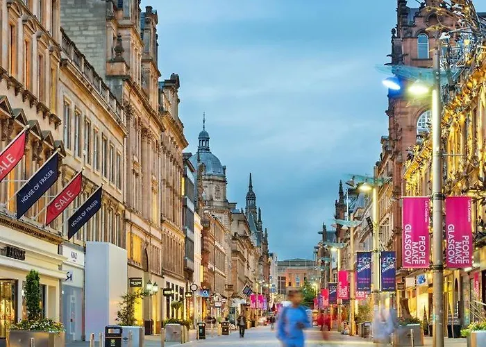 Sauchiehall Street Apartment