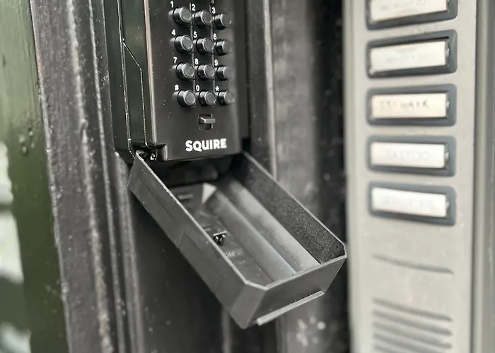 Sauchiehall Street *