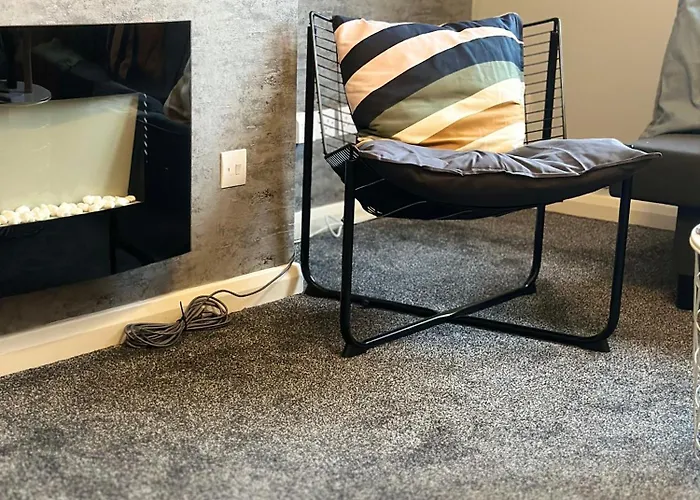 Modern Style , Separate Entrance Διαμέρισμα *