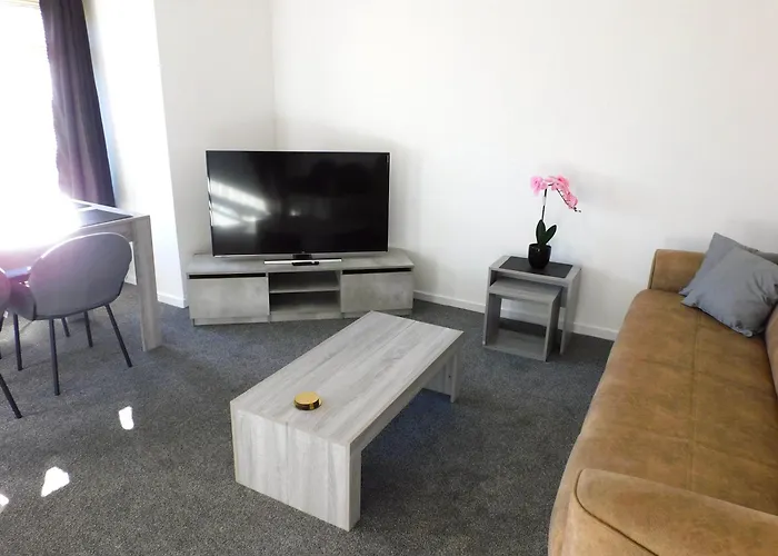 No 54 - New & Delightful 3 Bed House In East Kilbride