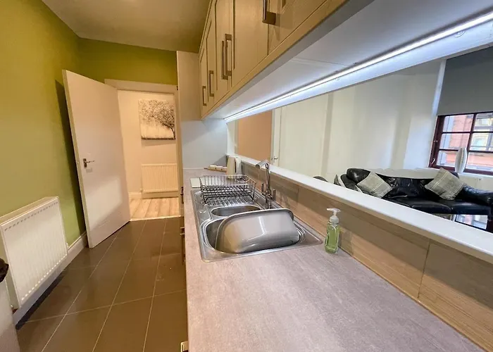 Appartement Recently Refurbished Two Bedroom Apartment, Location! Glasgow